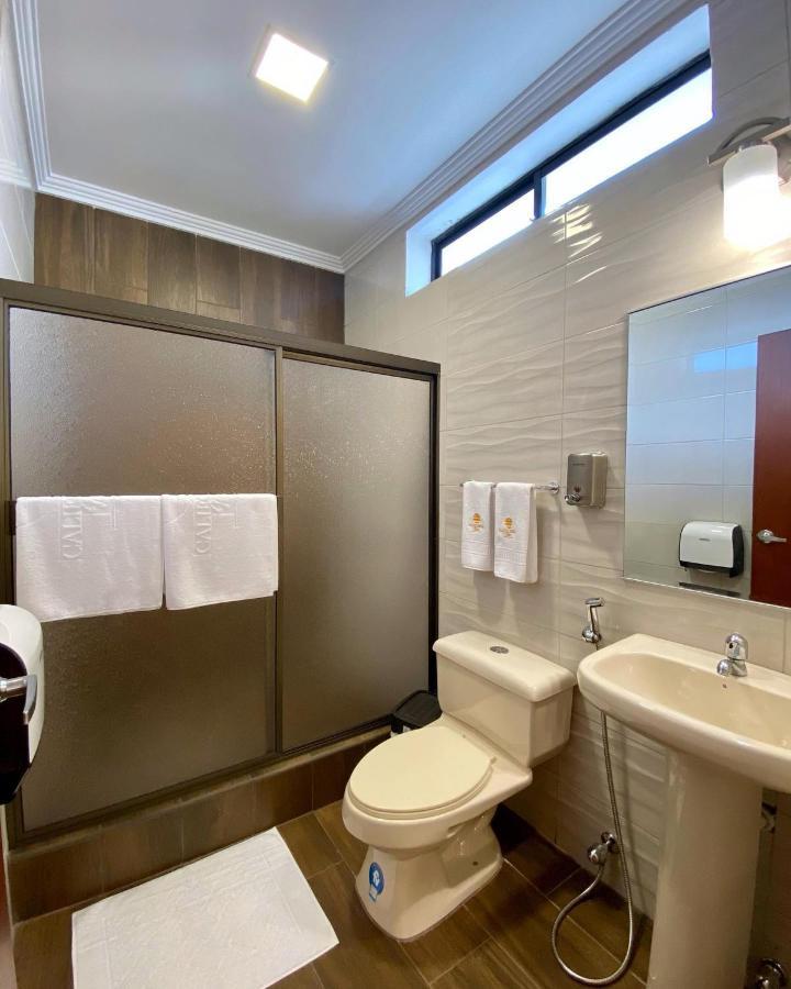 Hostal California Inn Guayaquil Bagian luar foto