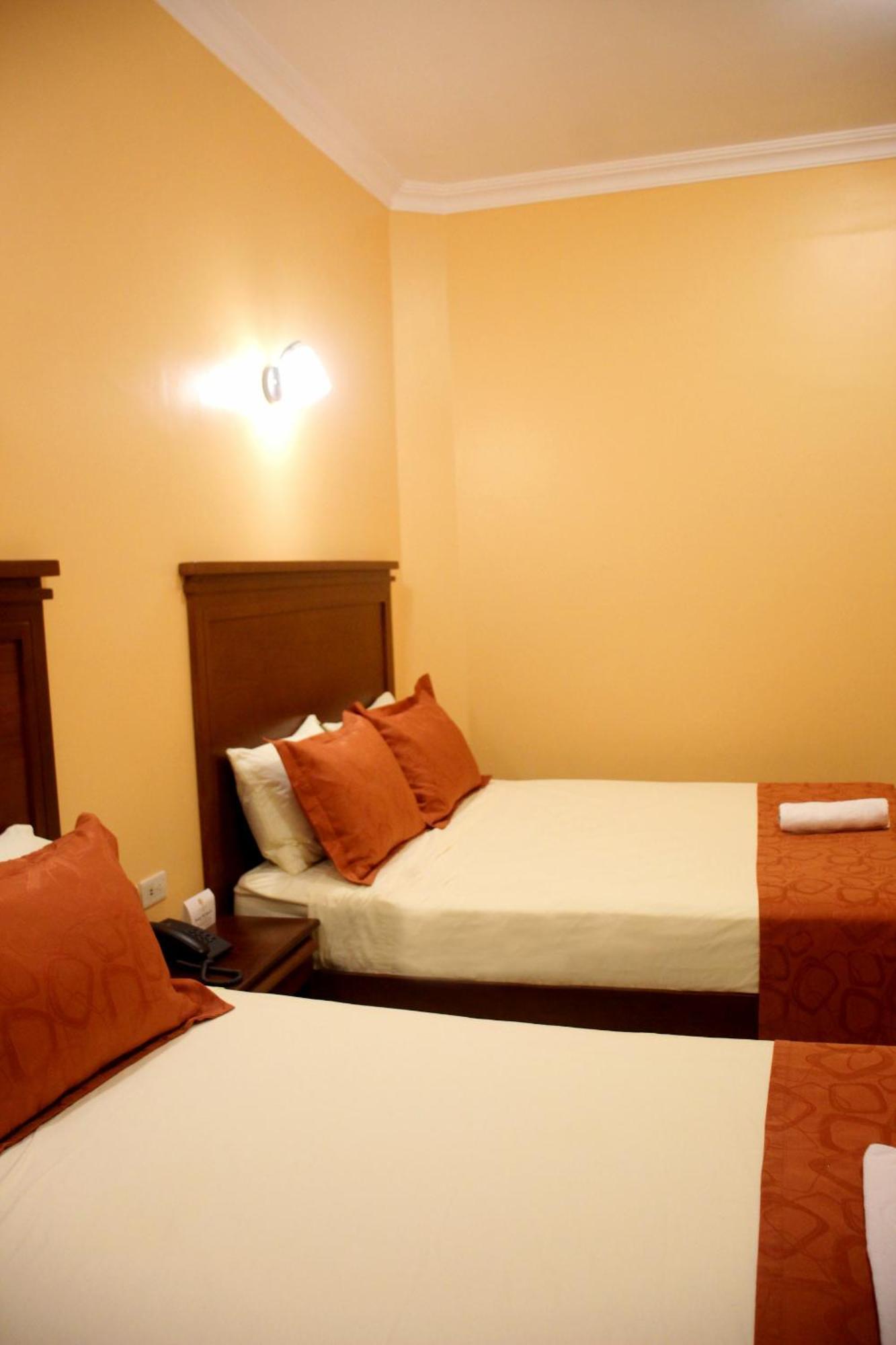 Hostal California Inn Guayaquil Bagian luar foto
